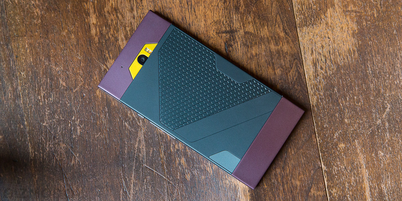 Illustration for article titled The Turing Phone Looks Like a Cross Between a Spaceship and SupermanÂ